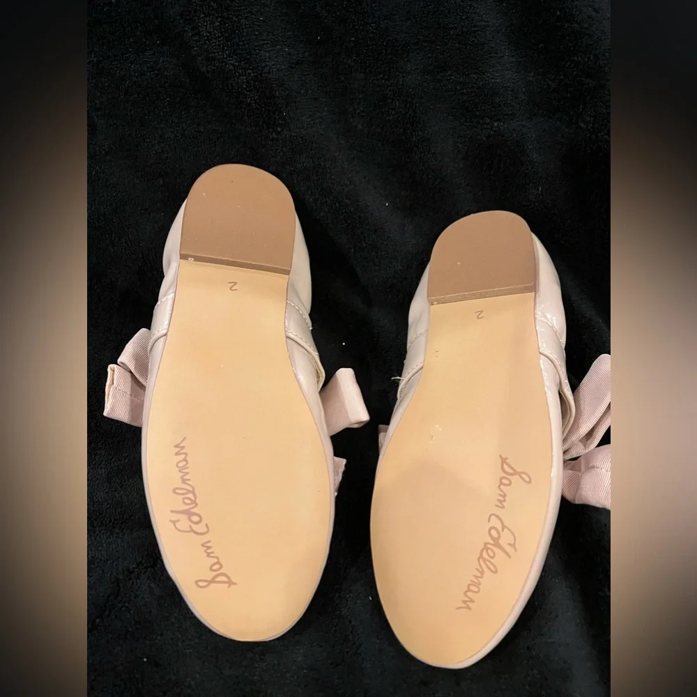 Sam Edelman FELICITY KIDS BALLET FLAT COLOR: Chai Latte Size 2 *Never Been Worn*